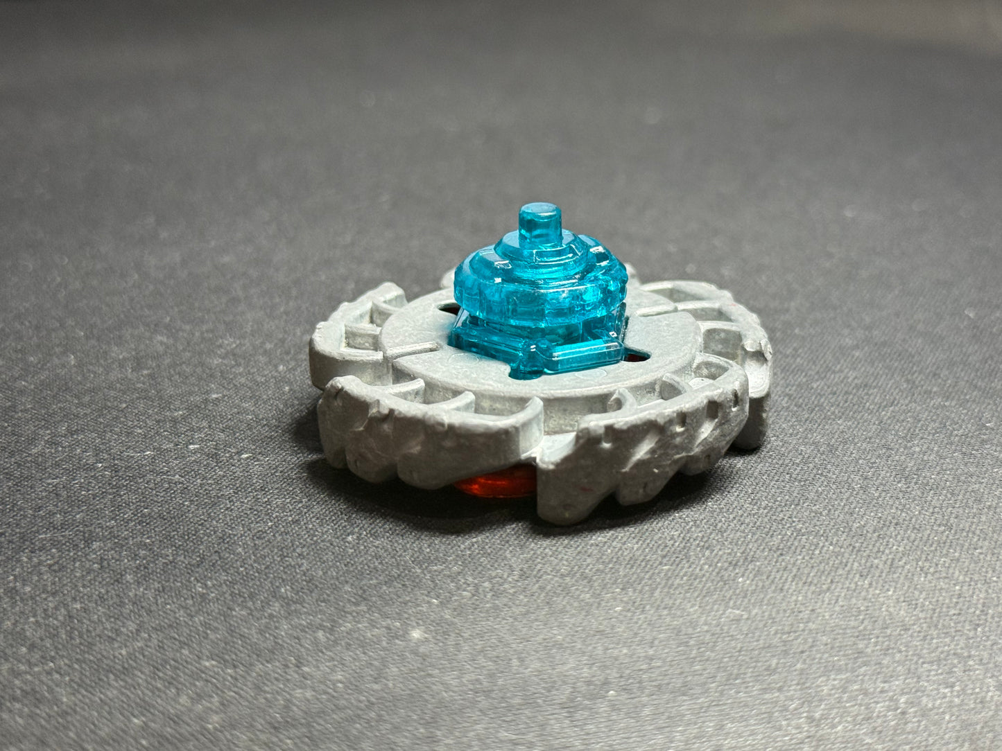 Cyclone Herculeo 105F - Takara Tomy #4-4