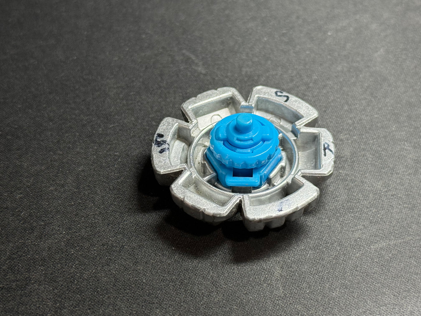 PHW Leone 105F - Takara Tomy #R