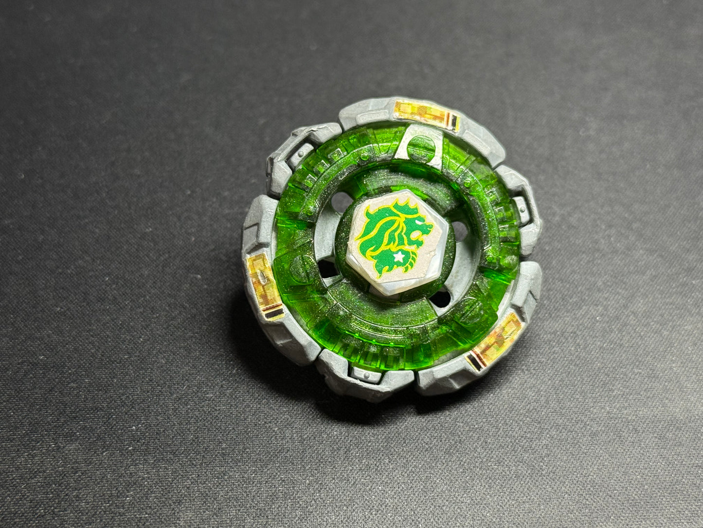 Fang Leone 130W2D - Takara Tomy #5