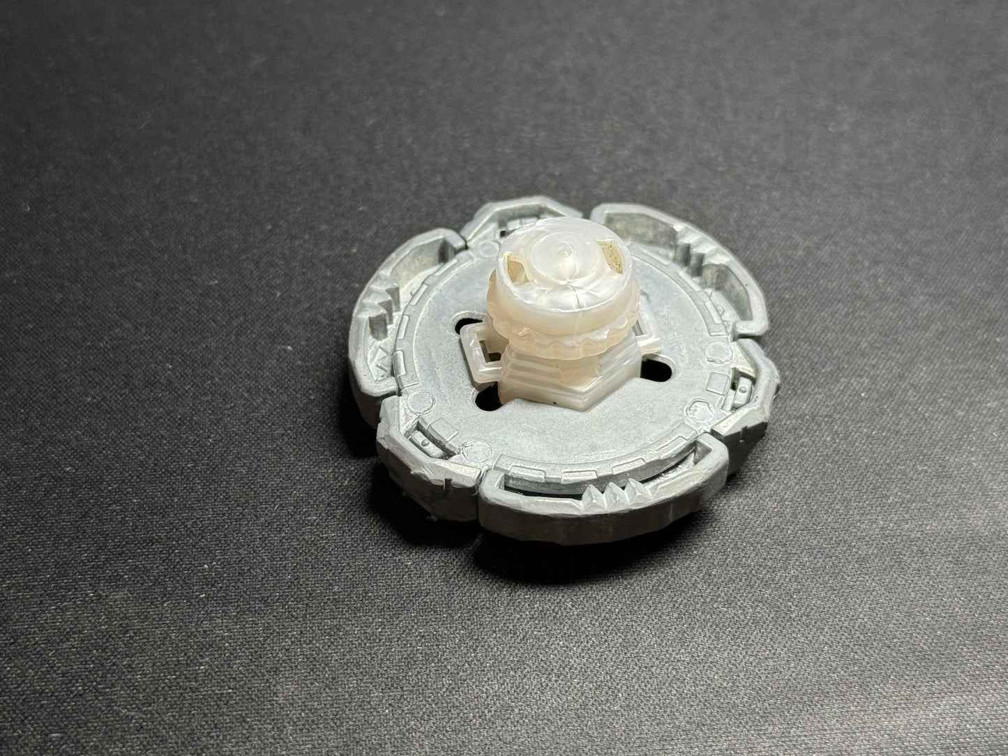 Fang Leone 130W2D - Takara Tomy #5