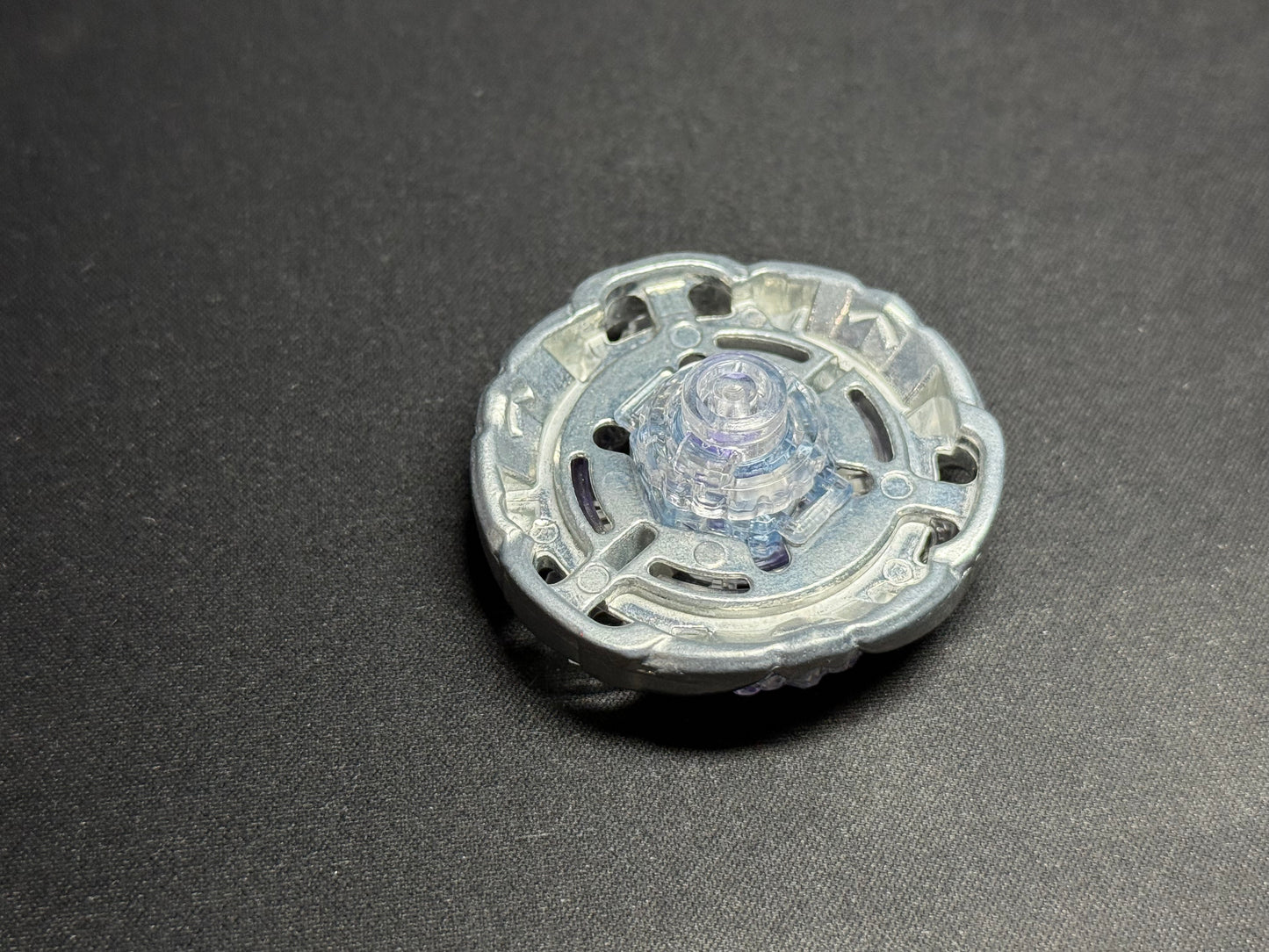 Gravity Perseus 85DS - Takara Tomy #5