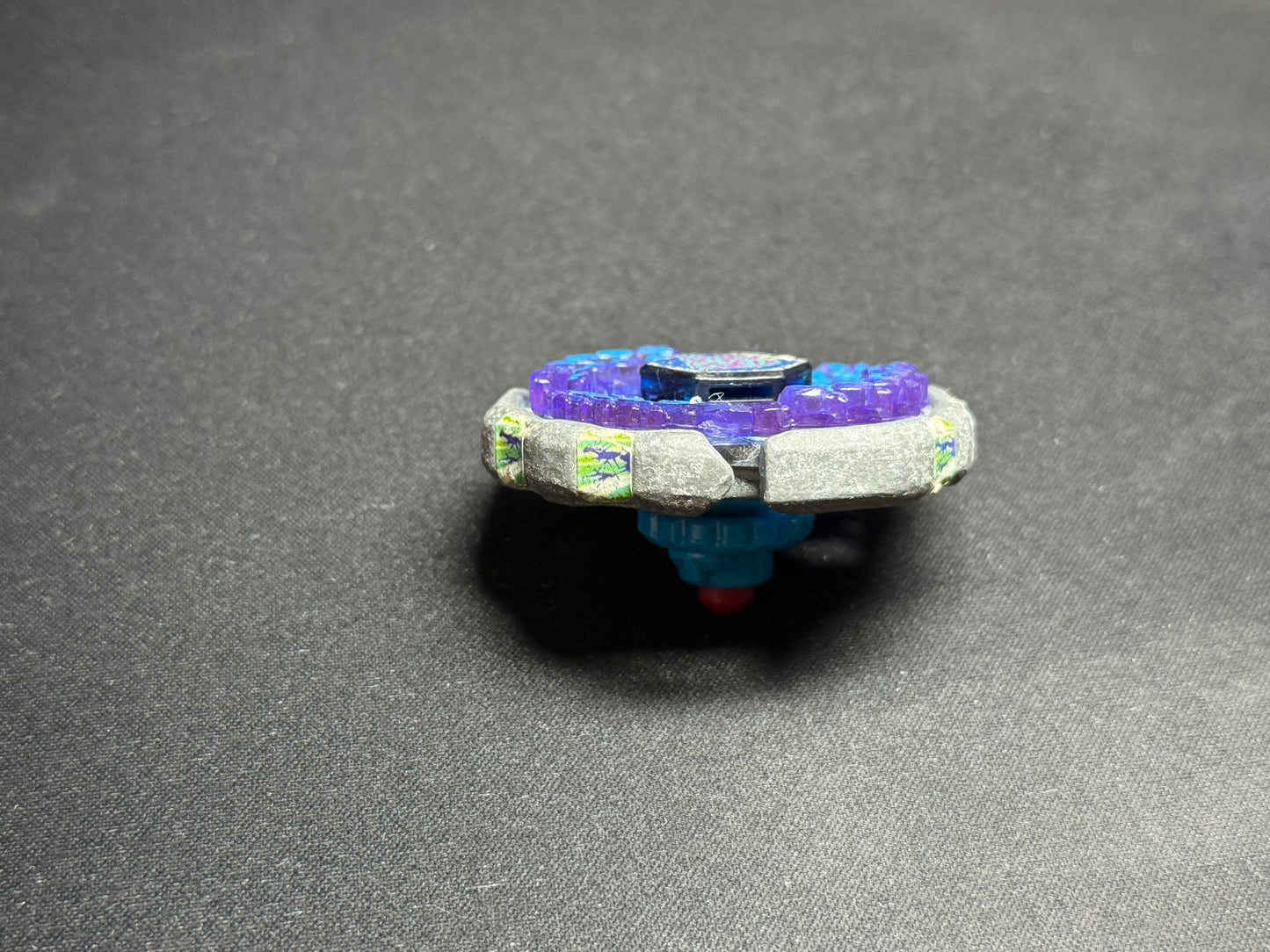 Ray Gill 100RSF - Takara Tomy #5