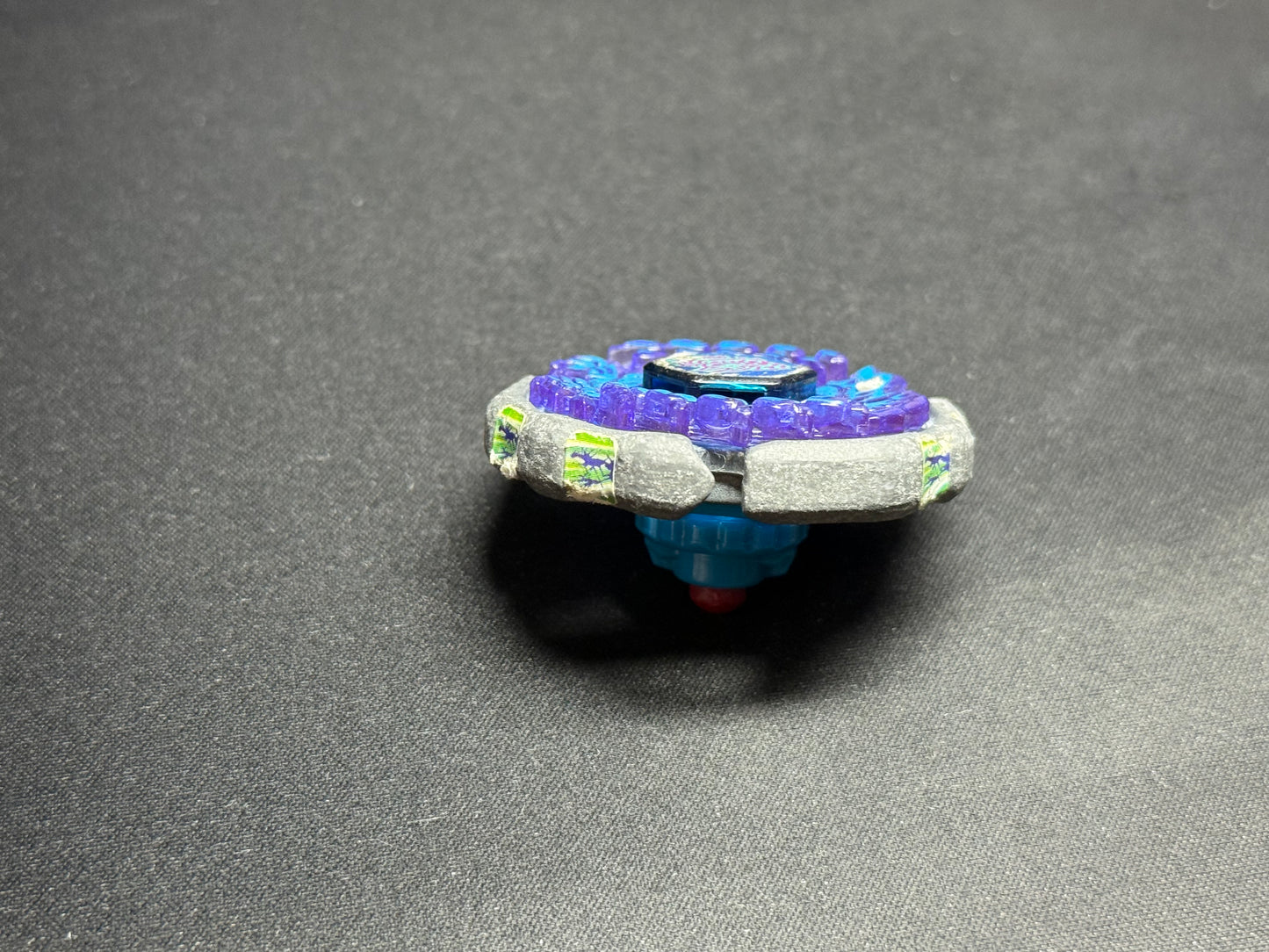 Ray Gill 100RSF - Takara Tomy #5