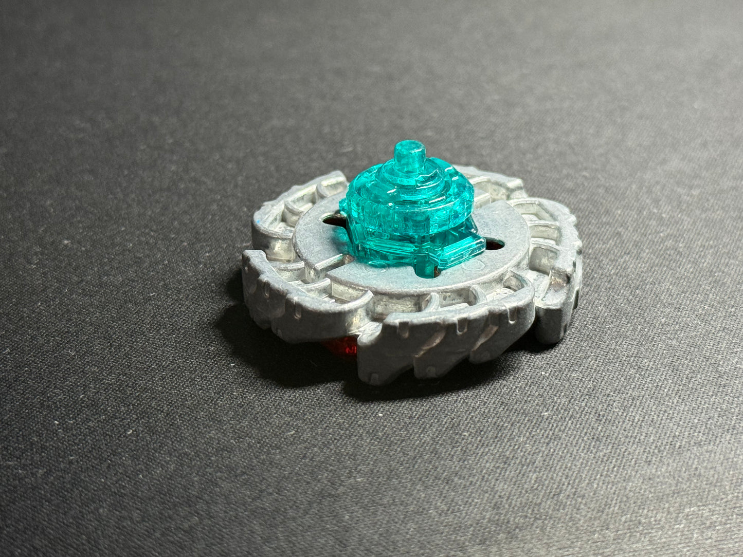 Cyclone Herculeo 105F - Takara Tomy #C