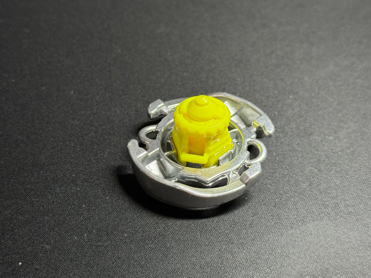 PHW Bull 145S - Takara Tomy #C