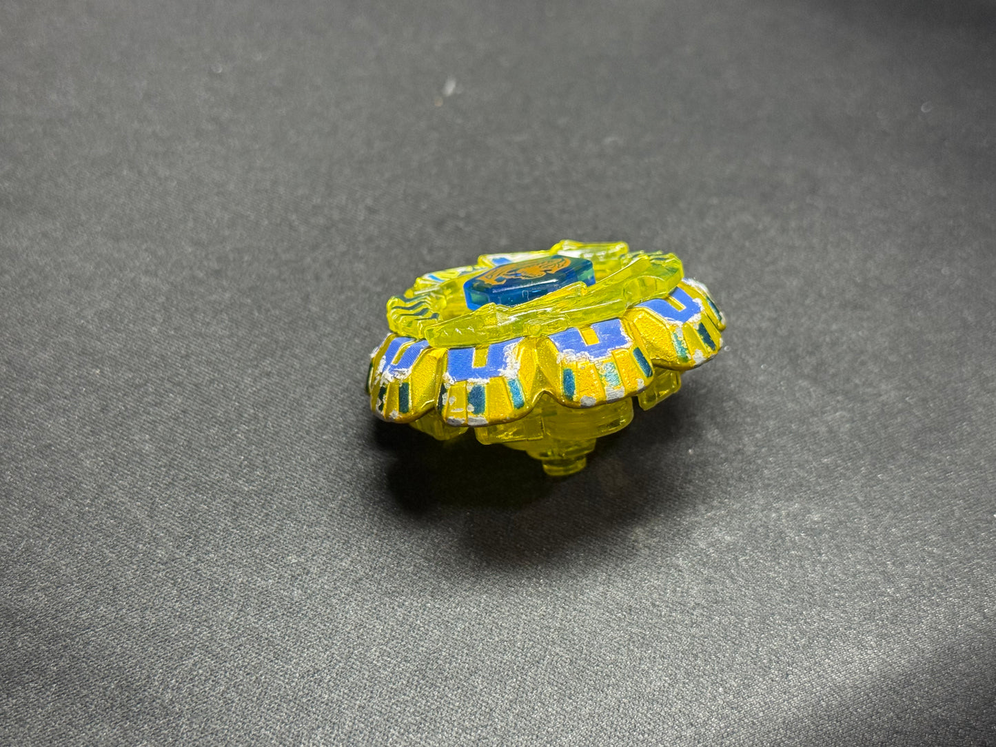 Divine Chimera TR145FB - Takara Tomy #A