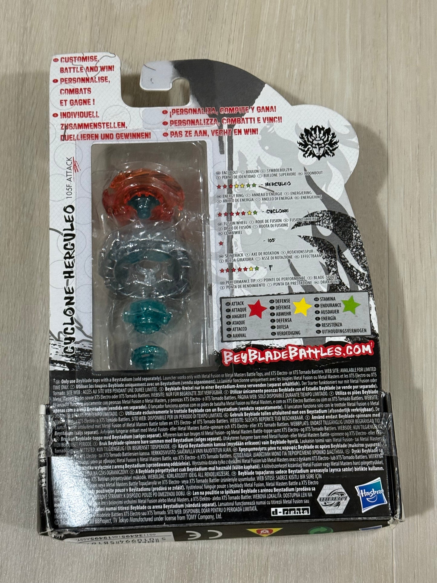 NIB Cyclone Herculeo 105F - Hasbro