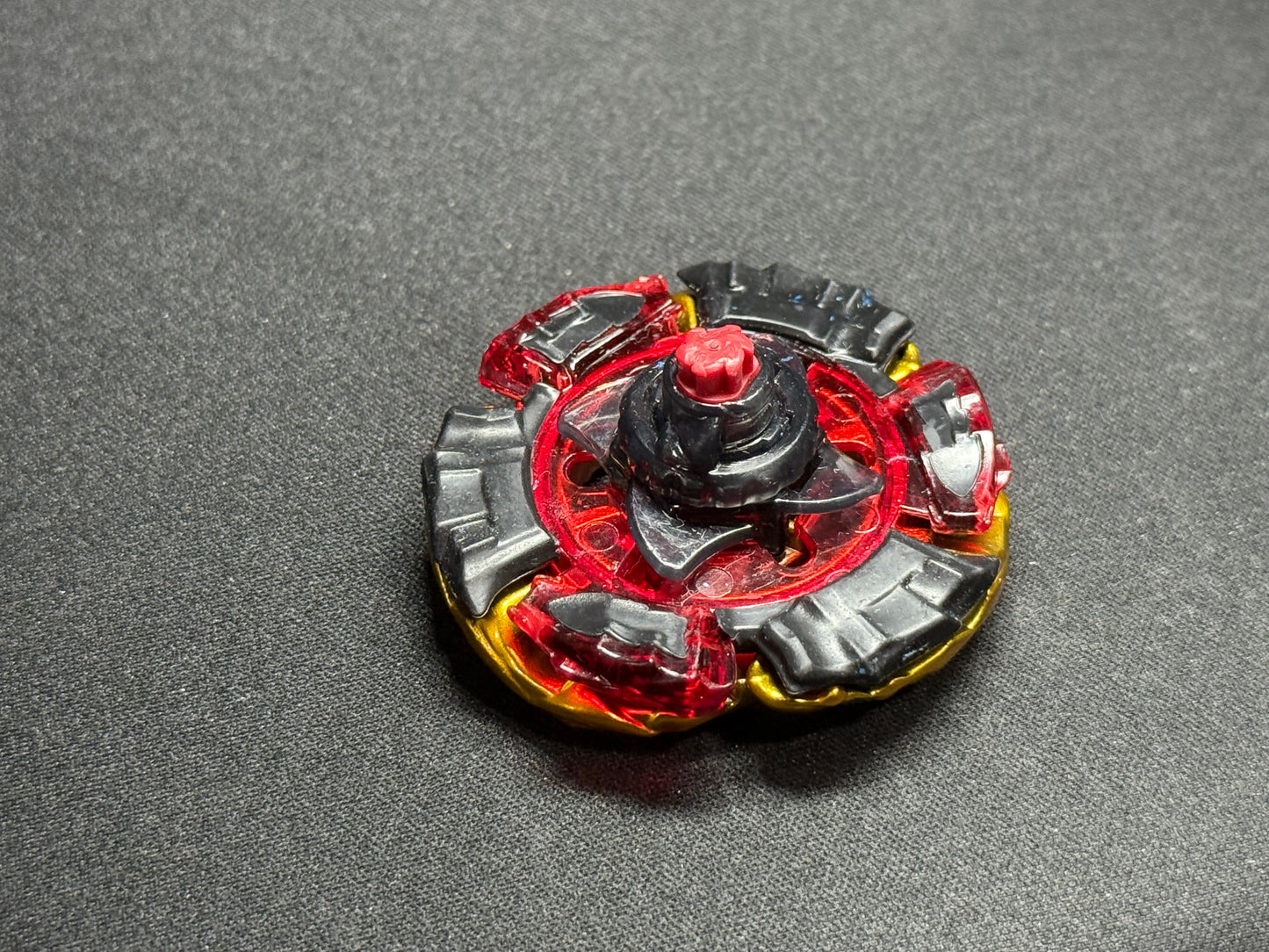 L-Drago Destroy DF105LRF - Gold - Takara Tomy #1
