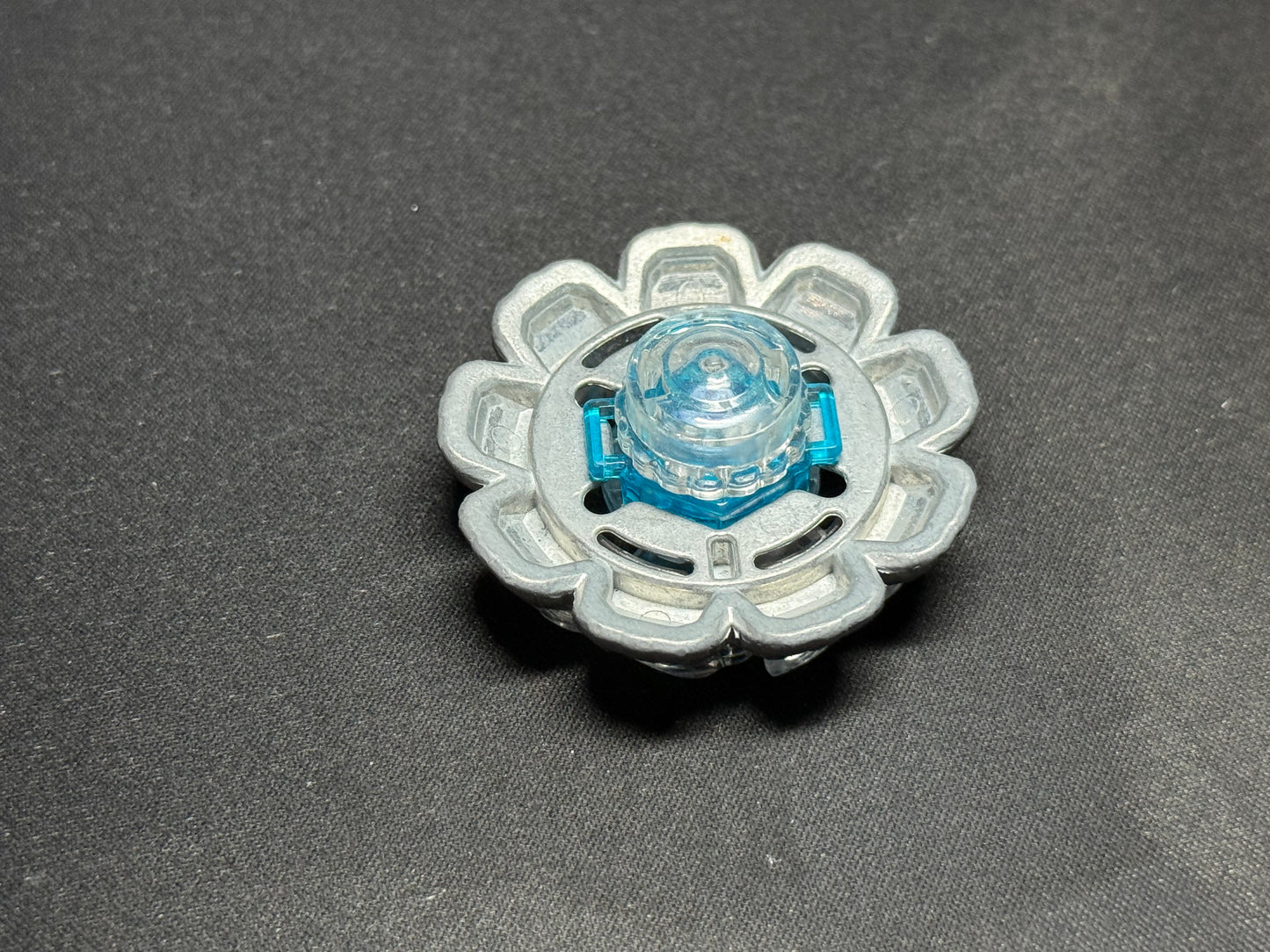 Divine Fox 90W2D - Takara Tomy #5