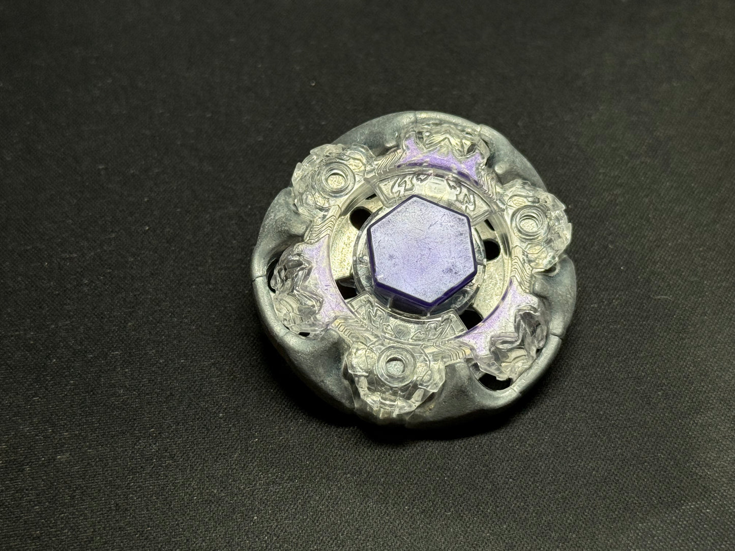 Gravity Perseus 85DS - Takara Tomy #A